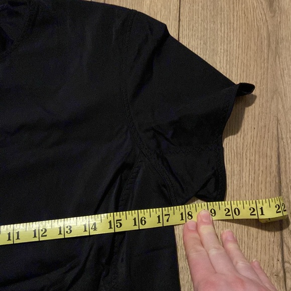 Lands End Swim shirt - Picture 3 of 4